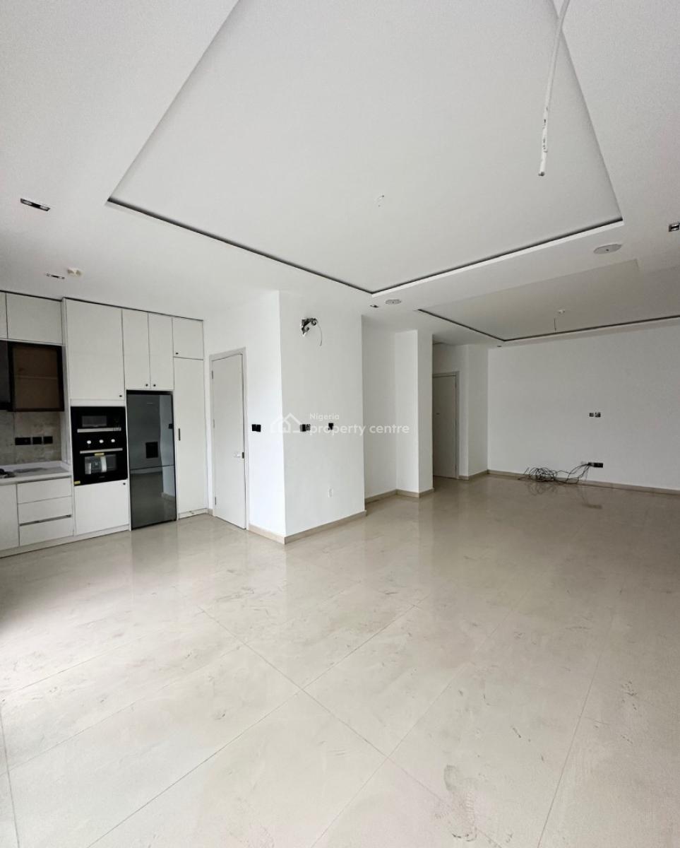 Lovely 2 Bedroom Apartment with Bq, Lekki Phase 1, Lekki Phase 1, Lekki, Lagos, Block of Flats for Sale