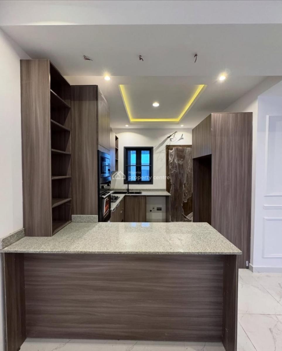 3 Bedroom Apartment in a Secure Environment, Ikate, Lekki, Lagos, Flat / Apartment for Sale