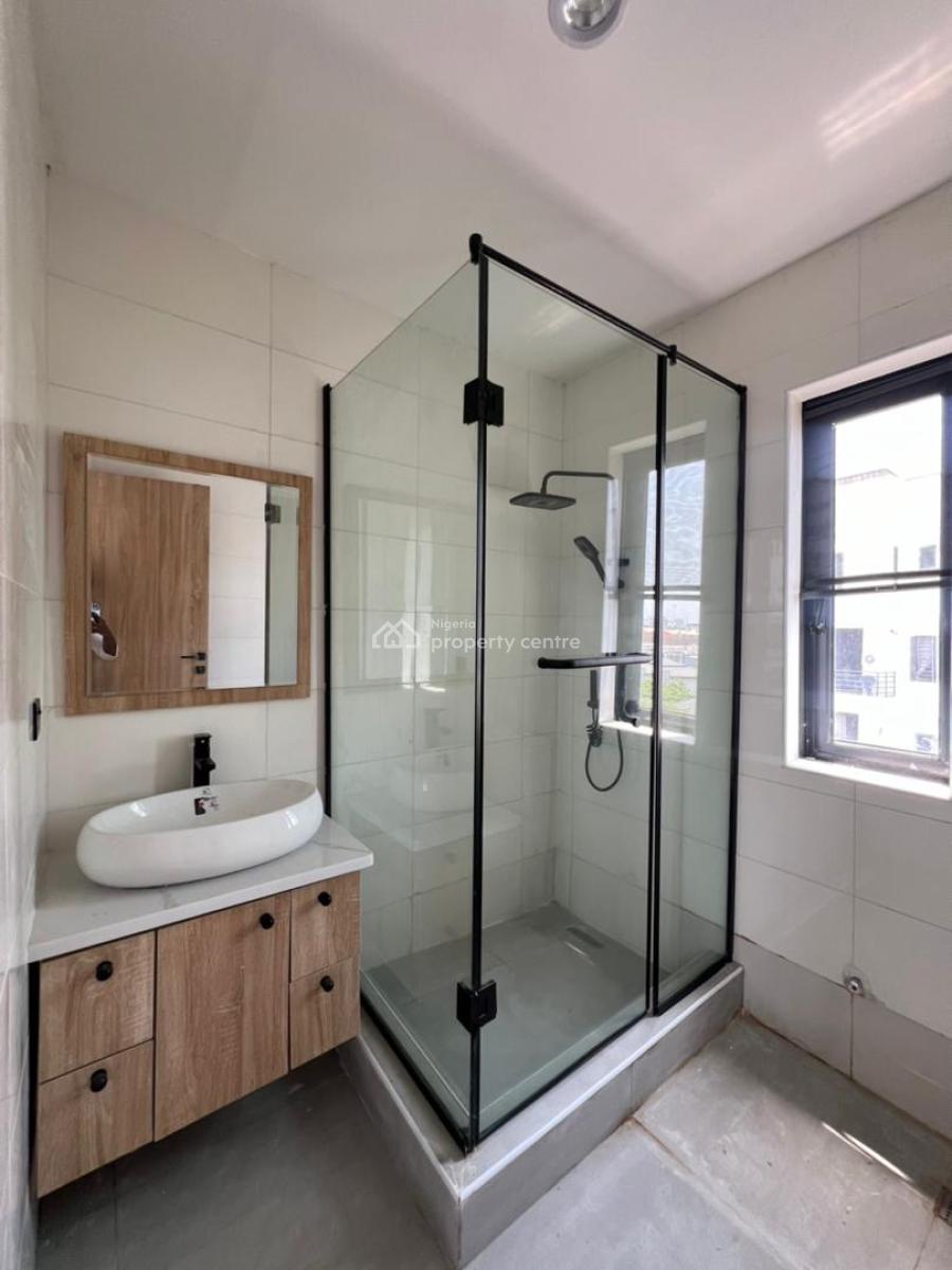 Luxury 2bedroom Apartment, Phase 1, Lekki, Lagos, Flat / Apartment for Sale