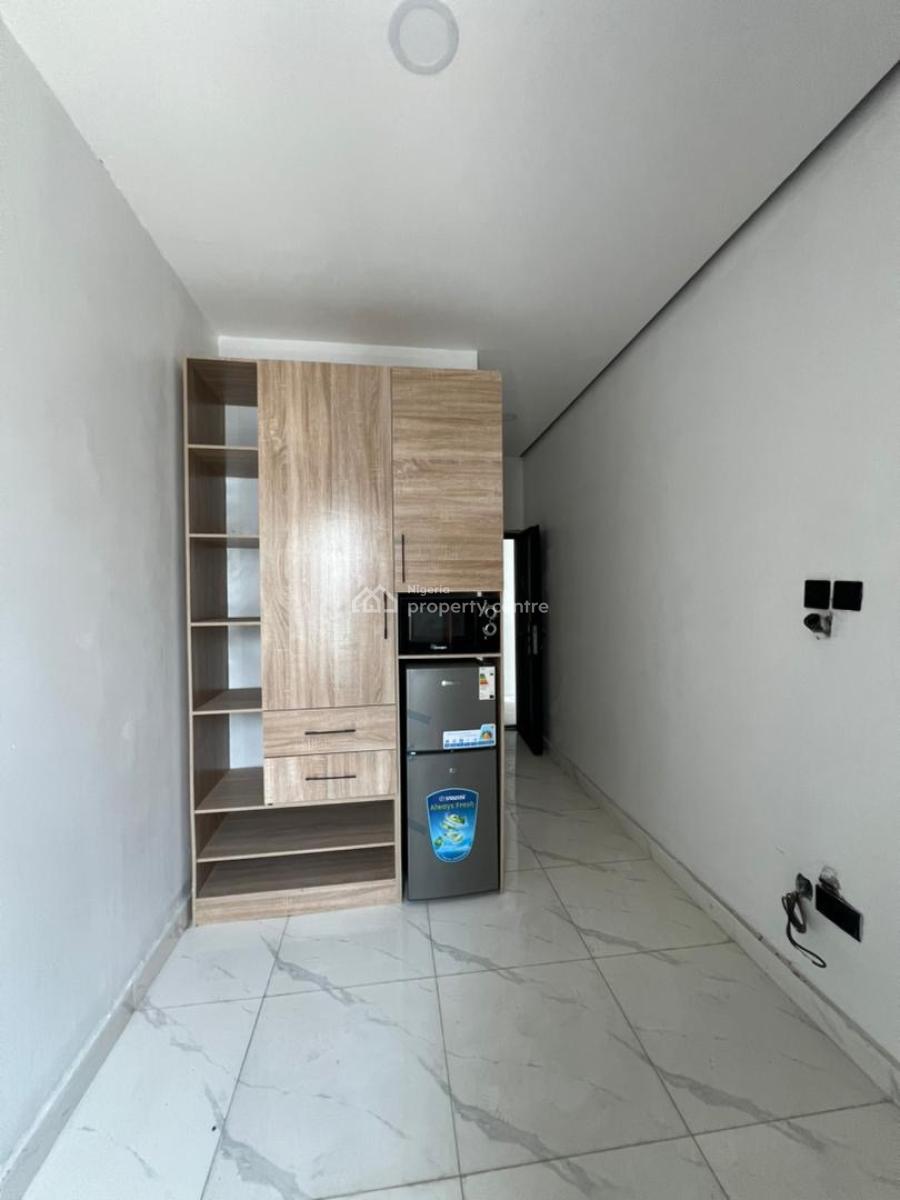 Luxury 2bedroom Apartment, Phase 1, Lekki, Lagos, Flat / Apartment for Sale