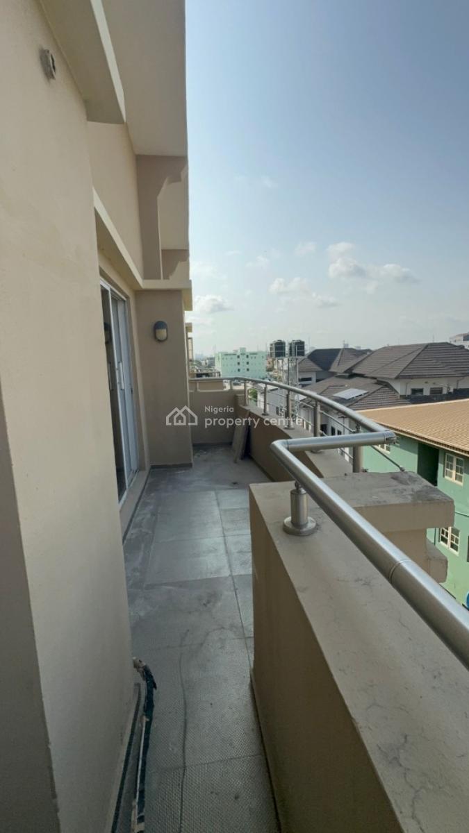 City View Balcony 3 -bedroom Penthouse with 2-rooms Bq, Lekki Phase 1, Lekki, Lagos, Flat / Apartment for Rent