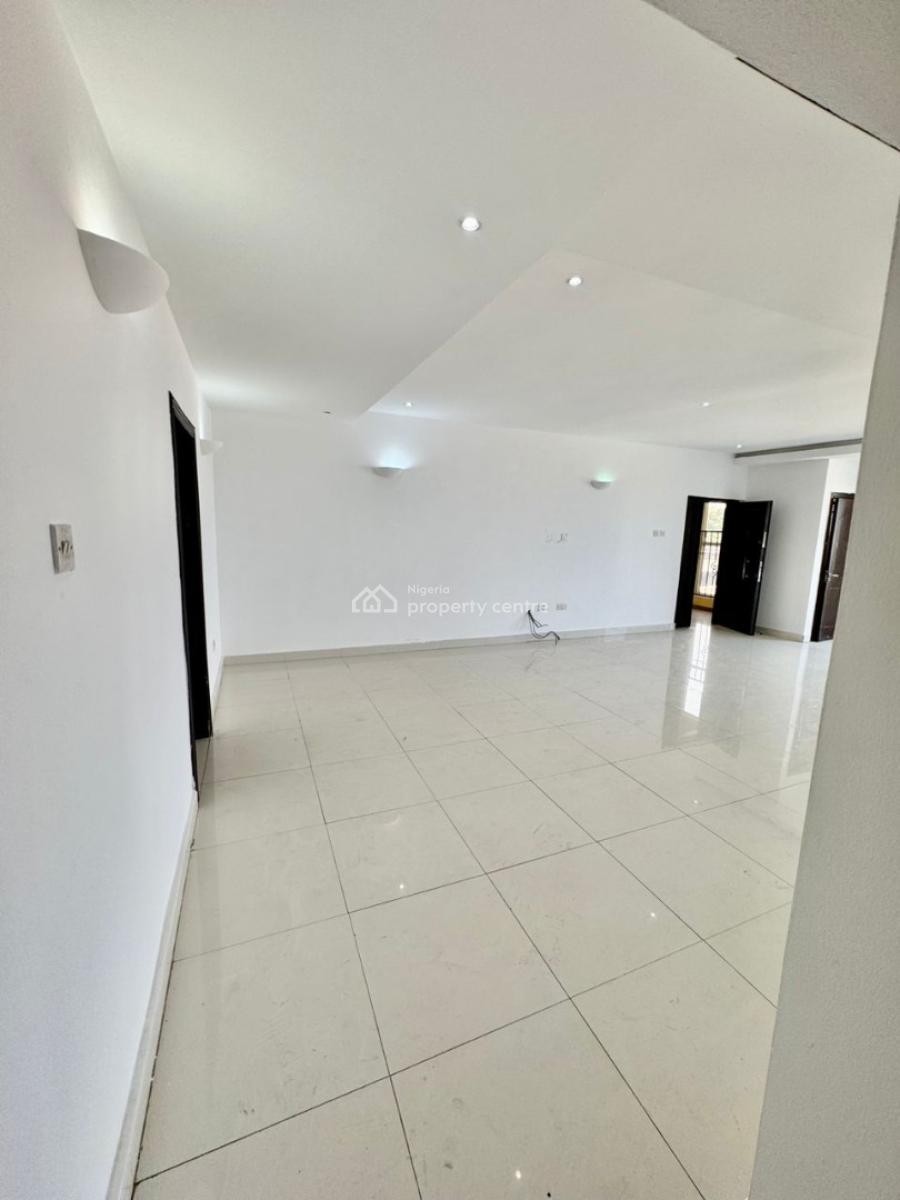 City View Balcony 3 -bedroom Penthouse with 2-rooms Bq, Lekki Phase 1, Lekki, Lagos, Flat / Apartment for Rent