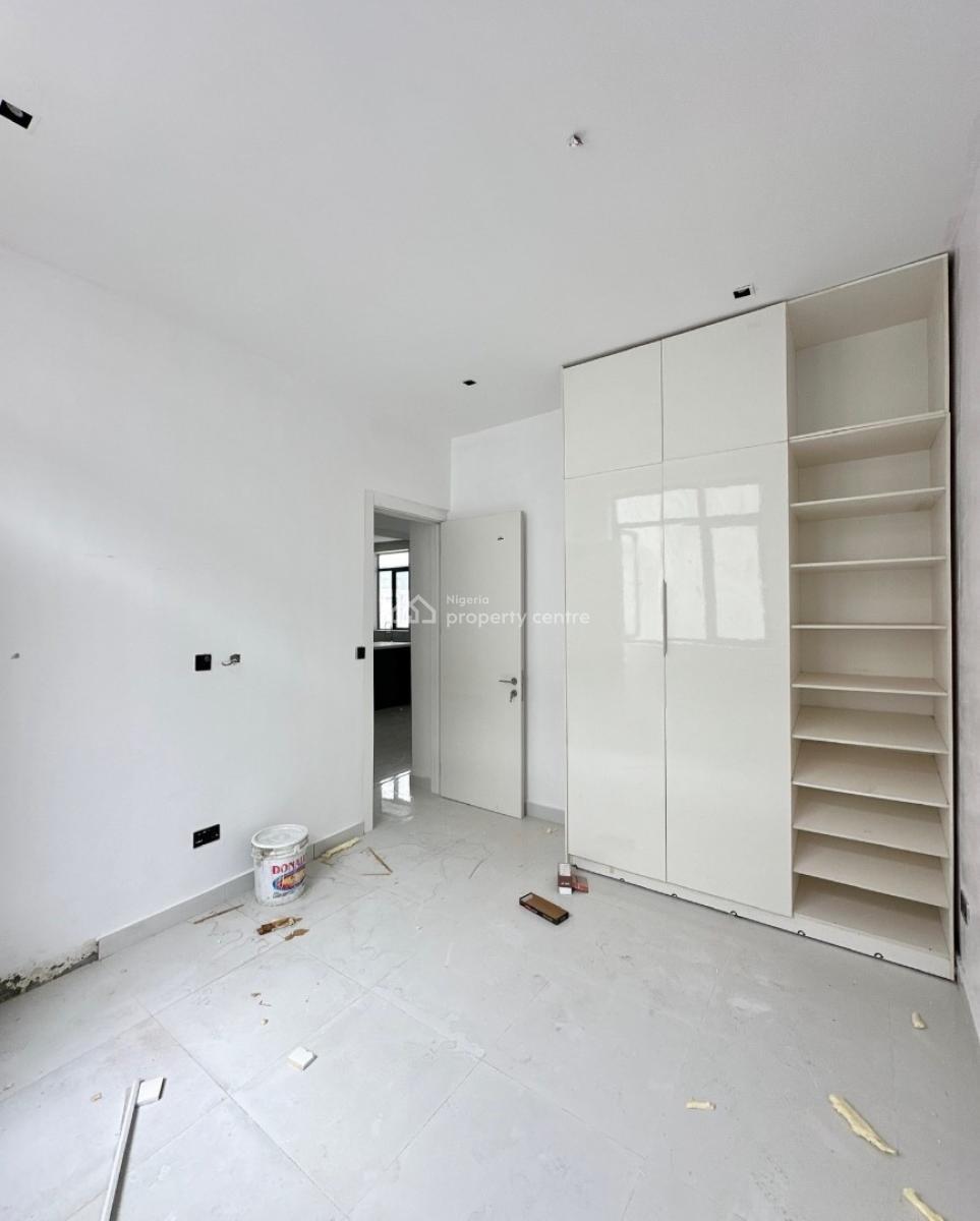 Lovely 2 Bedroom Apartment with Bq, Ikate, Lekki, Lagos, Block of Flats for Sale