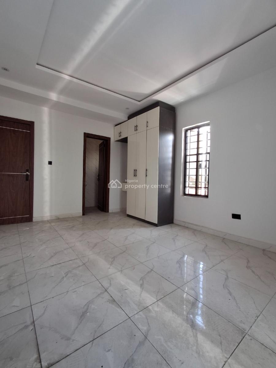 Newly Built 2 Bedroom Apartment with Spacious, Igbofun, Lekki Phase 2, Lekki, Lagos, Block of Flats for Sale