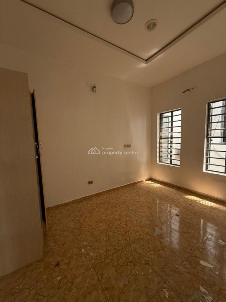 Masters Bedroom Available, Orchid Road, Lekki, Lagos, Self Contain (single Rooms) for Rent