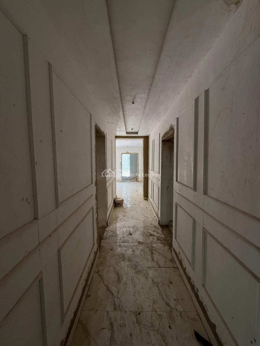 Spacious 3 Bedroom Flat, Dawaki, Gwarinpa, Abuja, Block of Flats for Sale