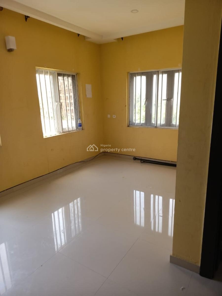 Spacious 2 Bedrooms, Victoria Island (vi), Lagos, House for Rent
