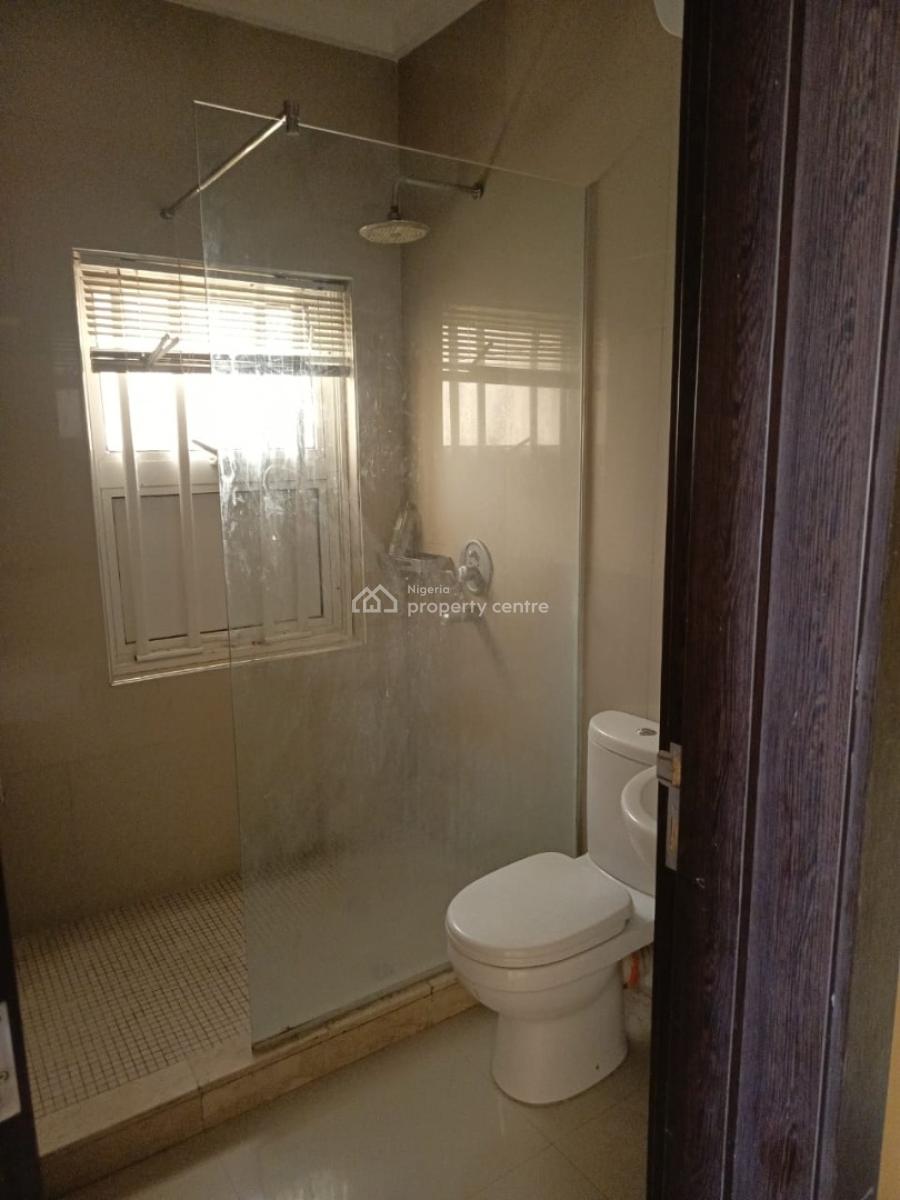 Spacious 2 Bedrooms, Victoria Island (vi), Lagos, House for Rent