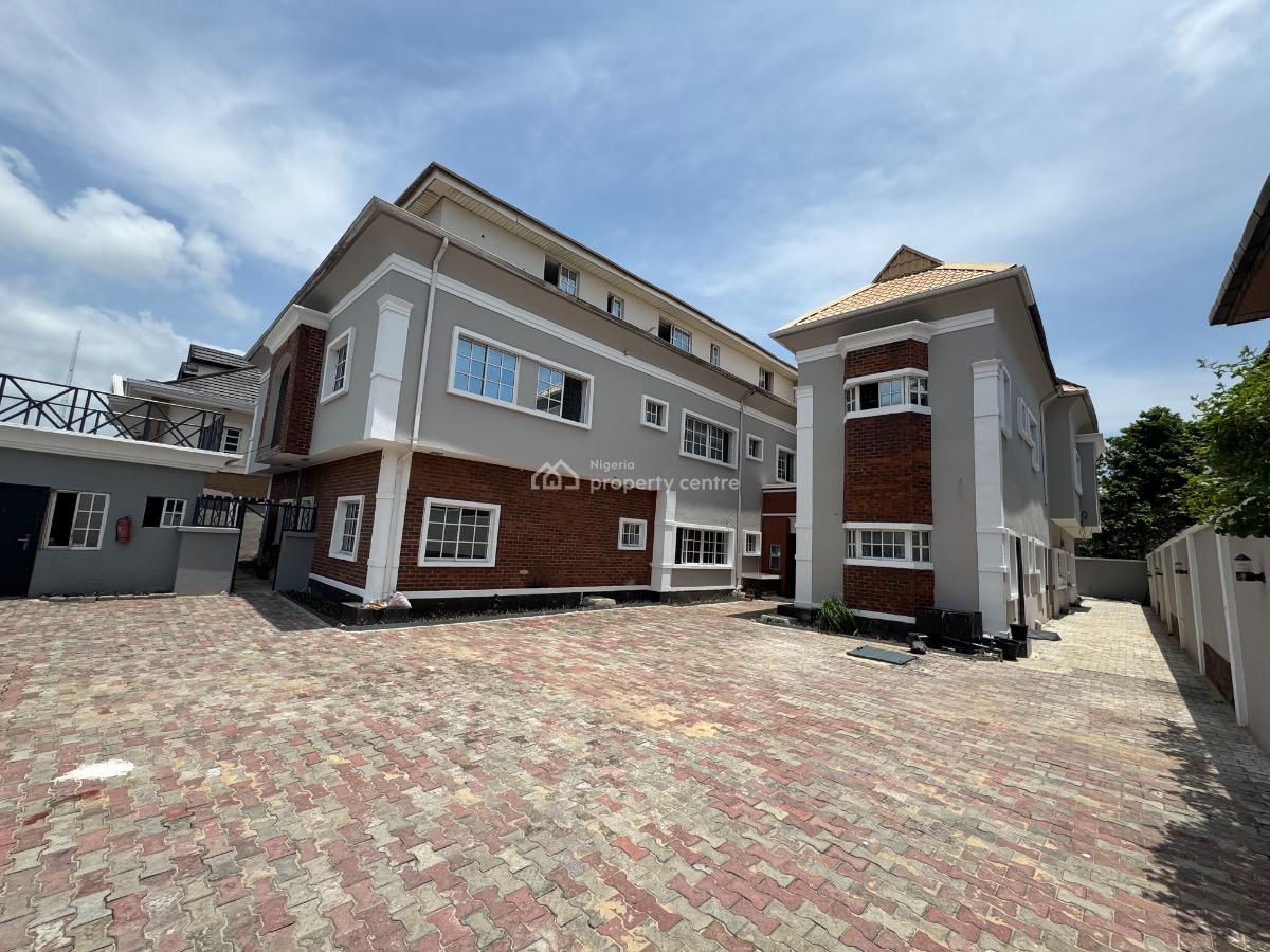 New 3 Bedroom Flat with Bq and Swimming Pool, Central Lekki Phase 1., Lekki, Lagos, Flat / Apartment for Rent