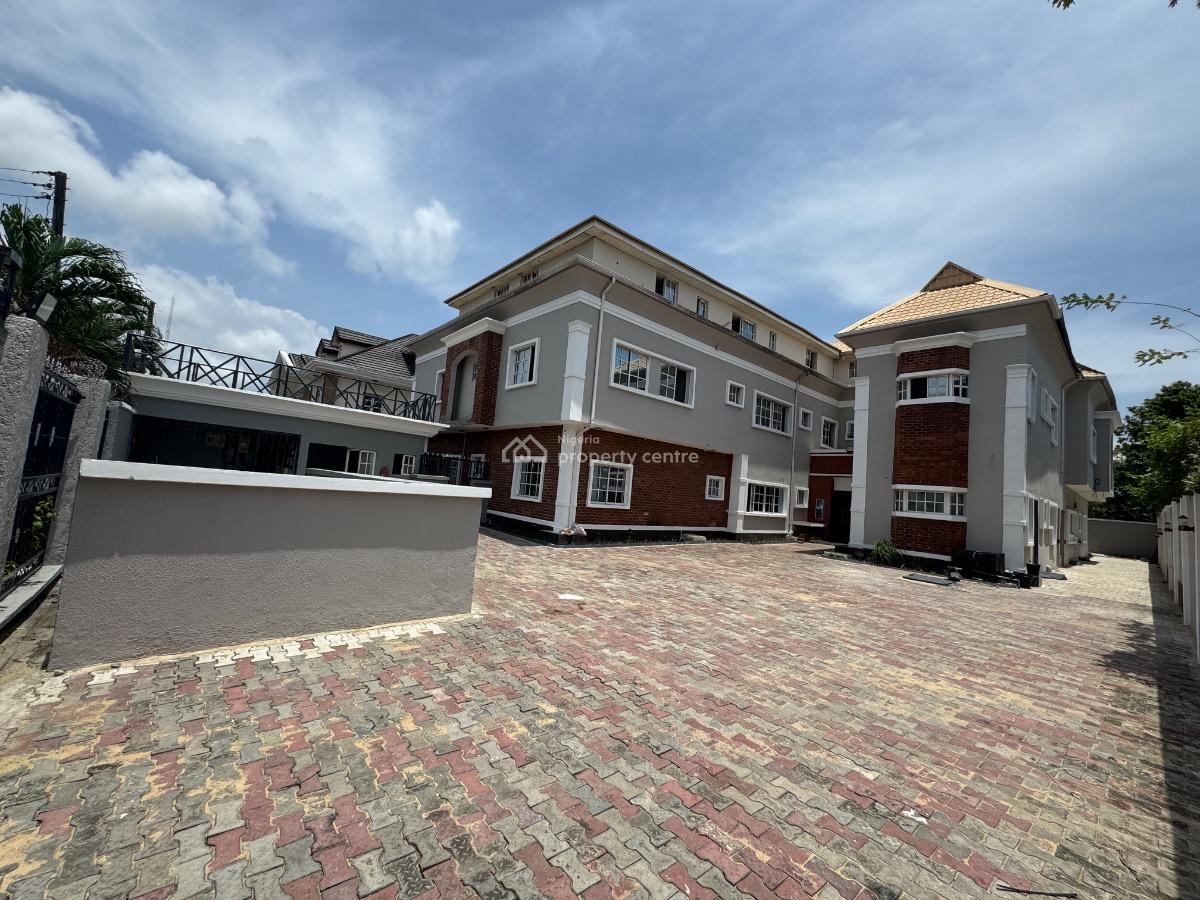 New 3 Bedroom Flat with Bq and Swimming Pool, Central Lekki Phase 1., Lekki, Lagos, Flat / Apartment for Rent