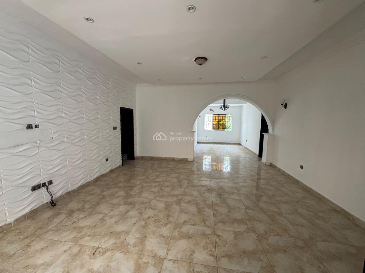 New 3 Bedroom Flat with Bq and Swimming Pool, Central Lekki Phase 1., Lekki, Lagos, Flat / Apartment for Rent