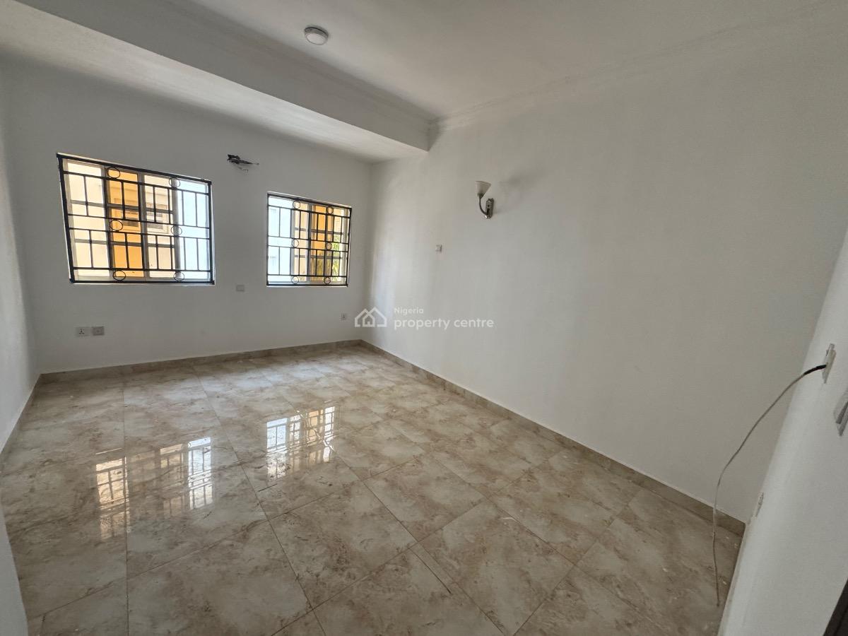 New 3 Bedroom Flat with Bq and Swimming Pool, Central Lekki Phase 1., Lekki, Lagos, Flat / Apartment for Rent