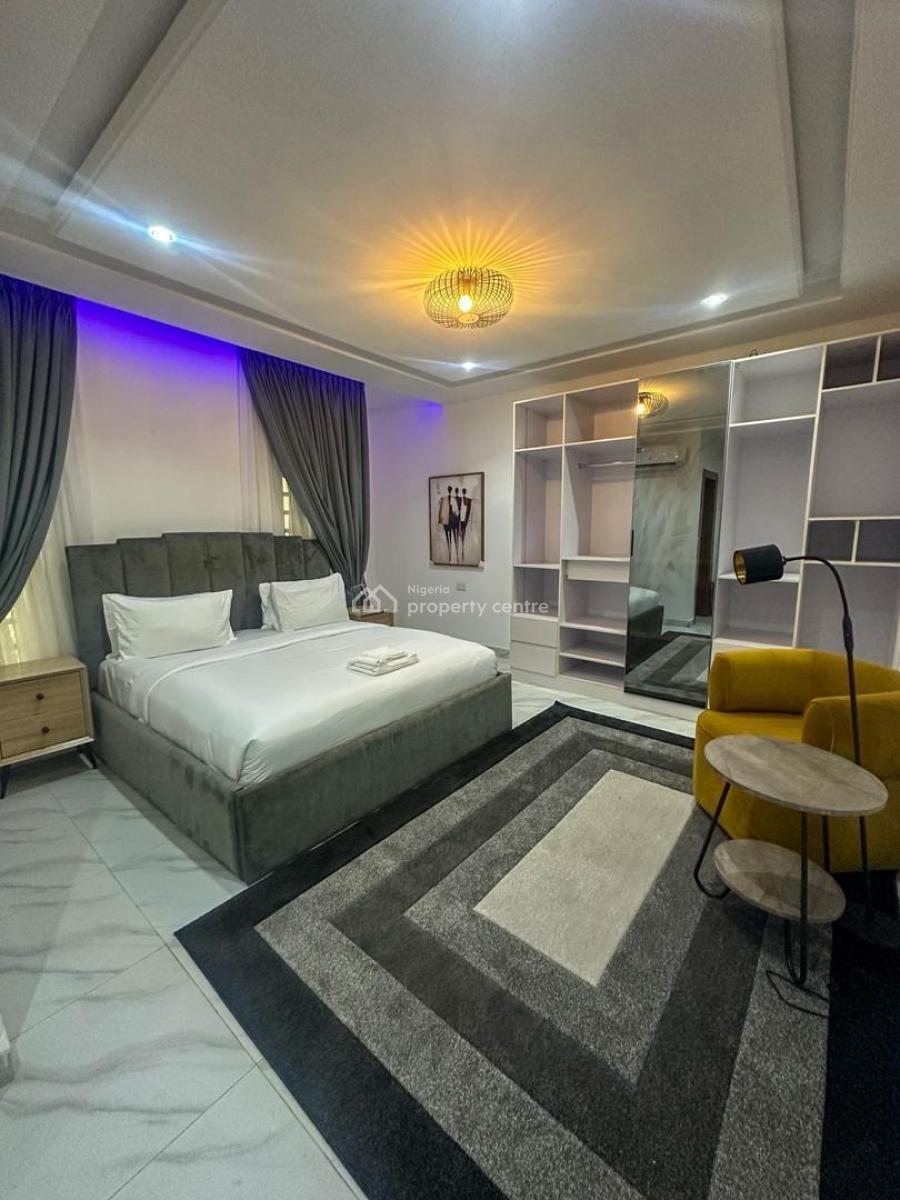 3 Bedroom Apartment, Lekki Phase 1, Lekki, Lagos, Flat / Apartment Short Let