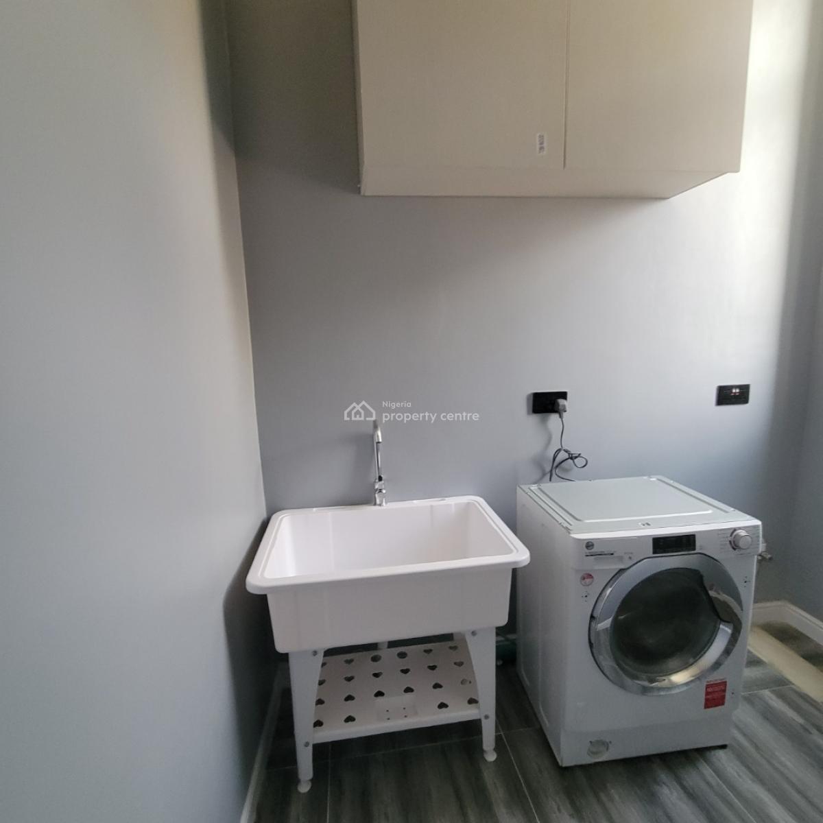 Lovely 4bedroom Terrace Duplex with a Bq, Ikate, Lekki, Lagos, Terraced Duplex for Sale