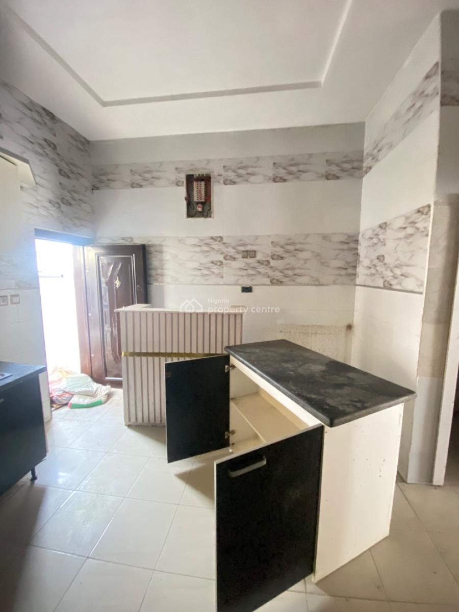 4 Bedroom, Osapa, Lekki, Lagos, Semi-detached Duplex for Sale