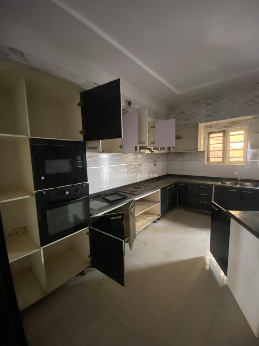 4 Bedroom, Osapa, Lekki, Lagos, Semi-detached Duplex for Sale