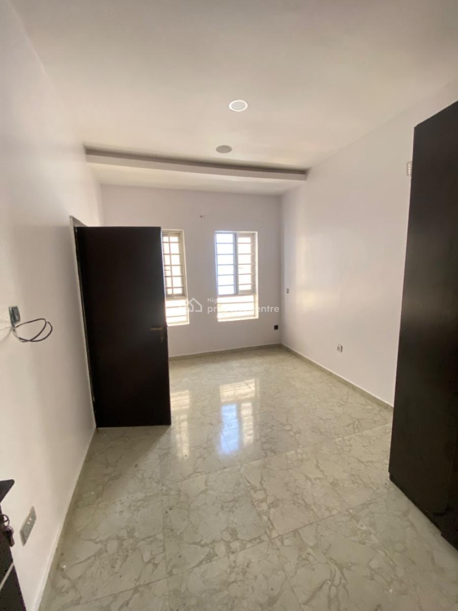 4 Bedroom, Osapa, Lekki, Lagos, Semi-detached Duplex for Sale