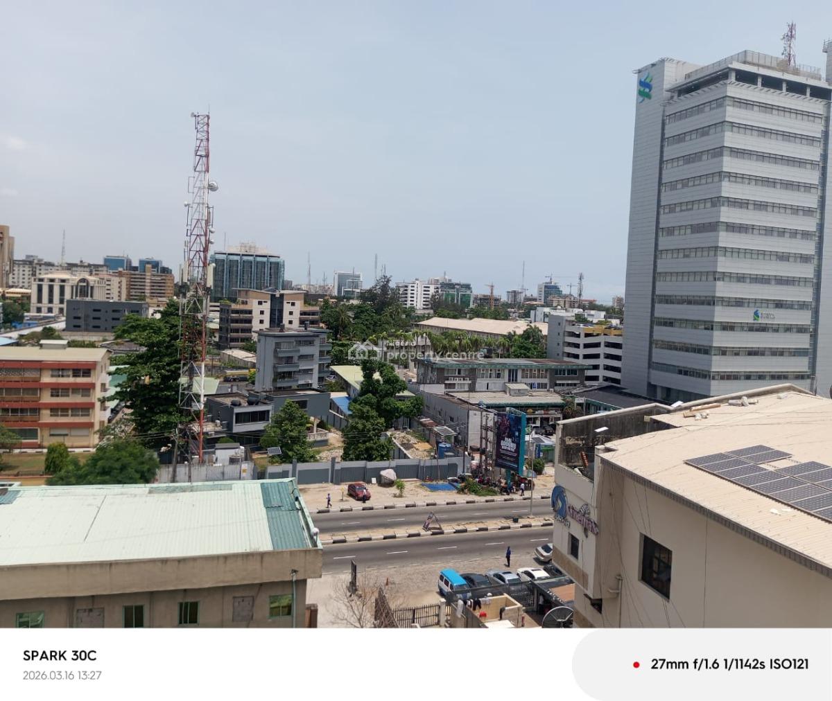 Fully Serviced and Furnished 3 Bedroom Apartment with Bq, Victoria Island (vi), Lagos, Flat / Apartment for Rent