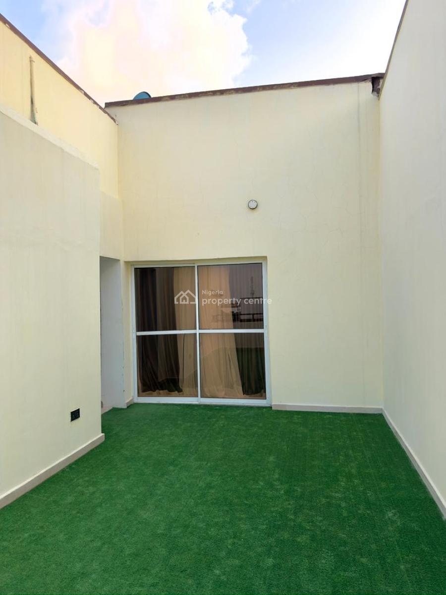 Luxurious and Spacious 1 Bedroom Penthouse, Off Freedom Way, Lekki Phase 1, Lekki, Lagos, Flat / Apartment Short Let