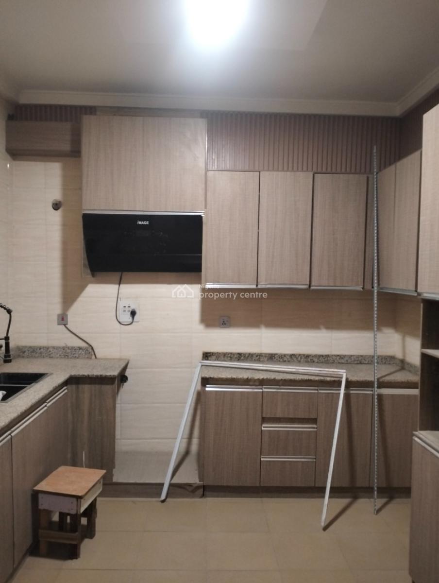 4 Bedroom, River Park Estate Along Airport Road, Lugbe District, Abuja, Terraced Duplex for Rent