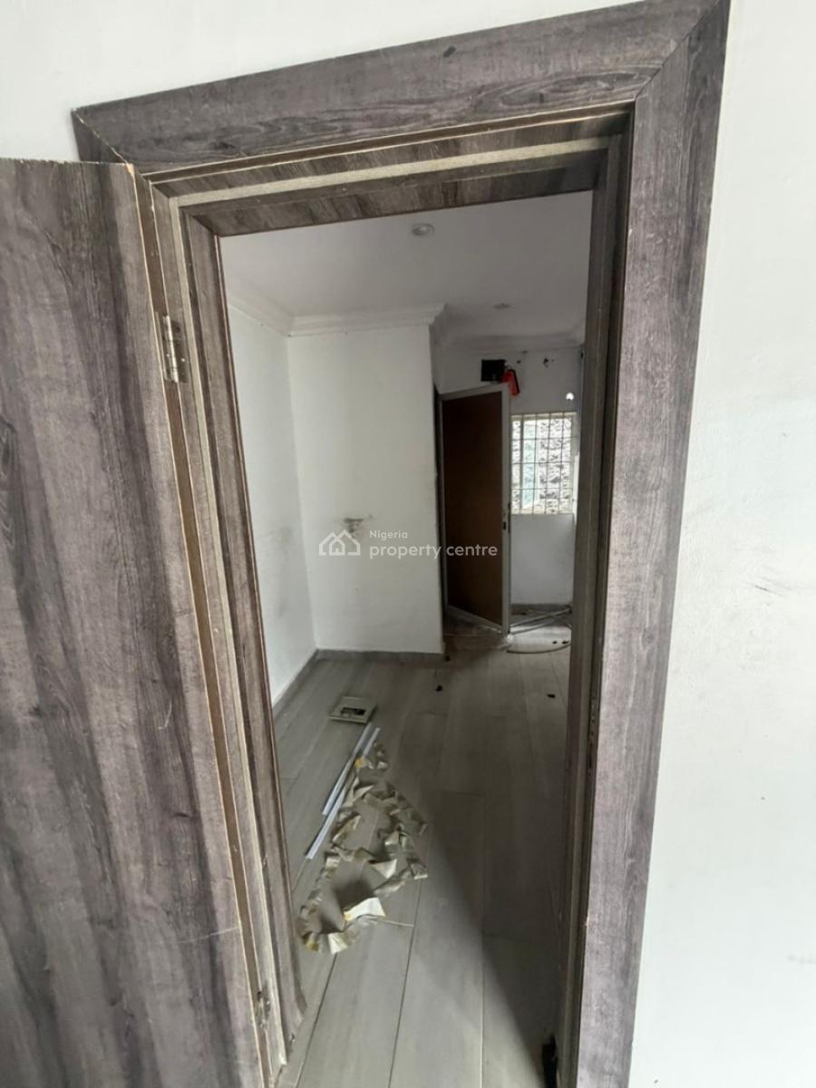Shop Space, Fola Oshibo Road, Lekki Phase 1, Lekki, Lagos, Shop for Rent