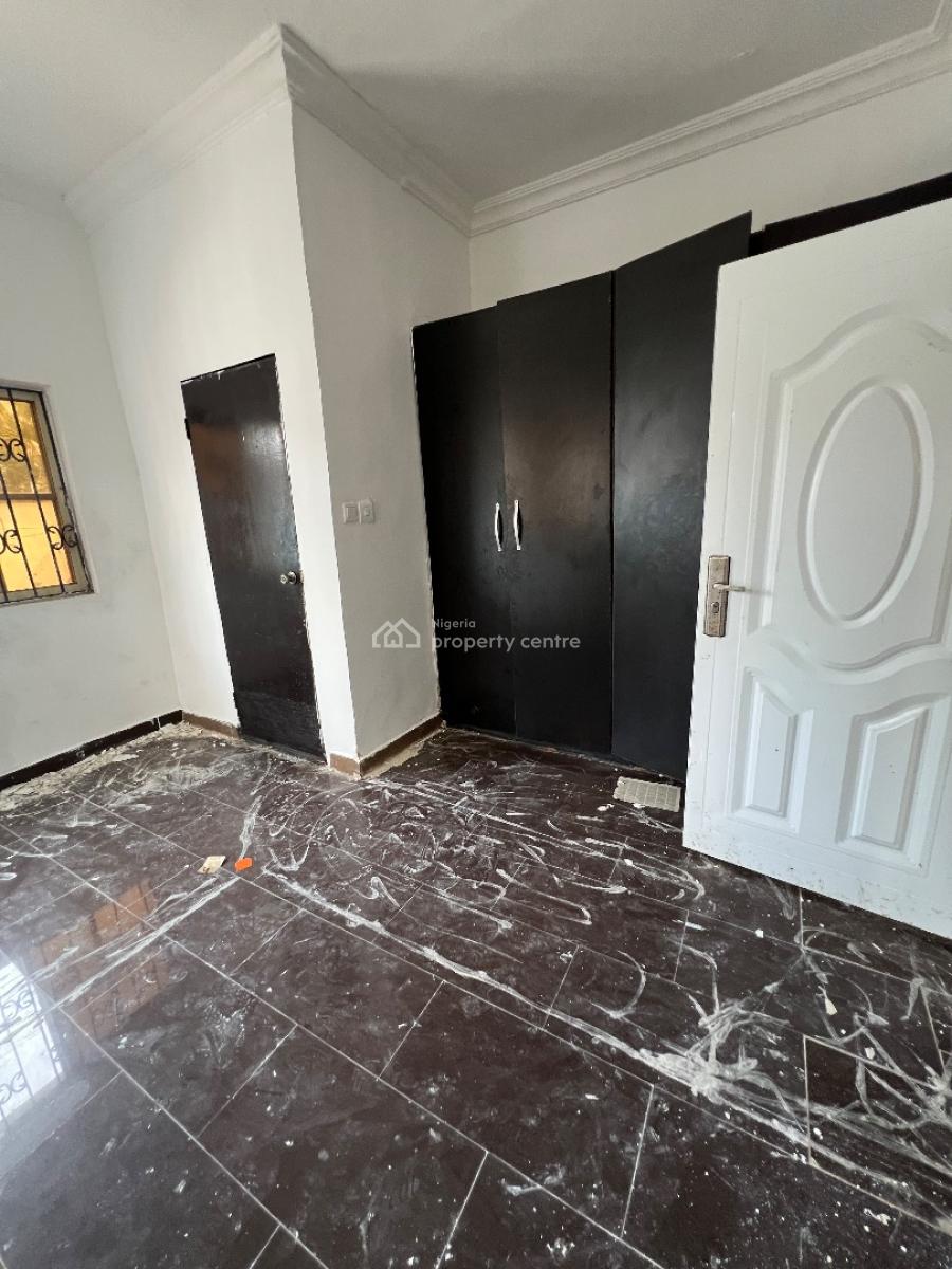 Shop Space, Fola Oshibo Road, Lekki Phase 1, Lekki, Lagos, Shop for Rent
