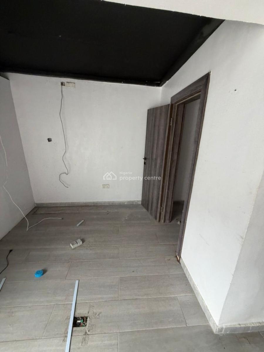 Shop Space, Fola Oshibo Road, Lekki Phase 1, Lekki, Lagos, Shop for Rent