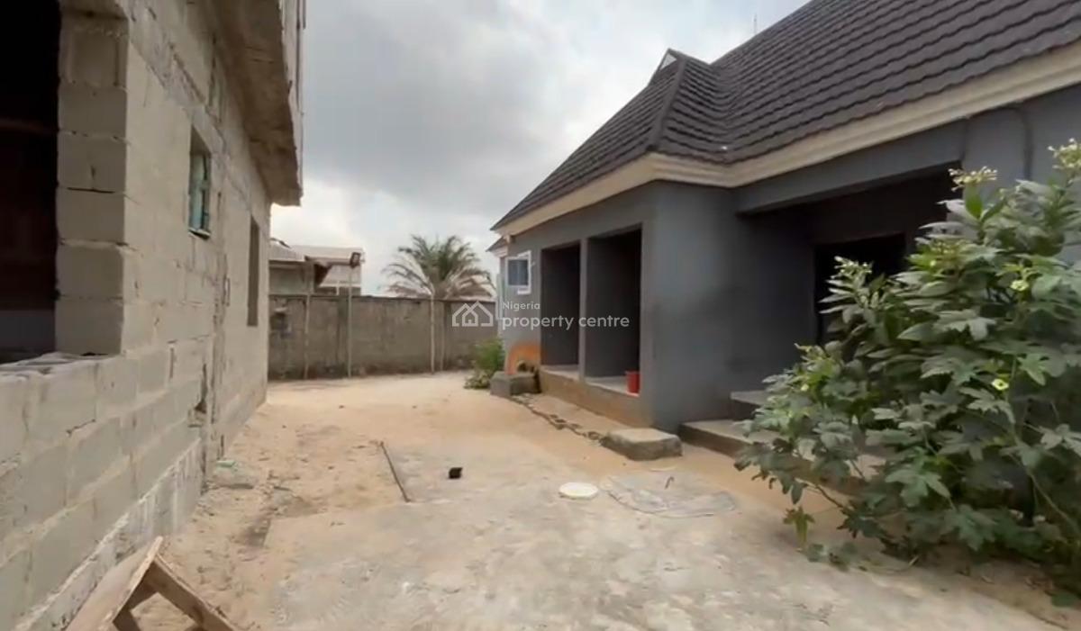 Carcass 4 Units of 2 Bedroom Apartment & Finished 2 Bedroom Bungalow, Bogije, Ibeju Lekki, Lagos, Flat / Apartment for Sale