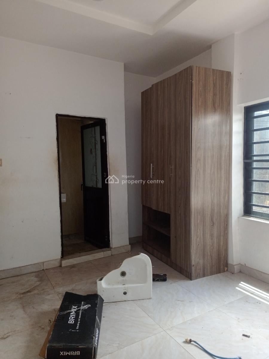 3 Bedroom Spacious Apartment, Star Times Estate, Amuwo Odofin, Lagos, Flat / Apartment for Rent