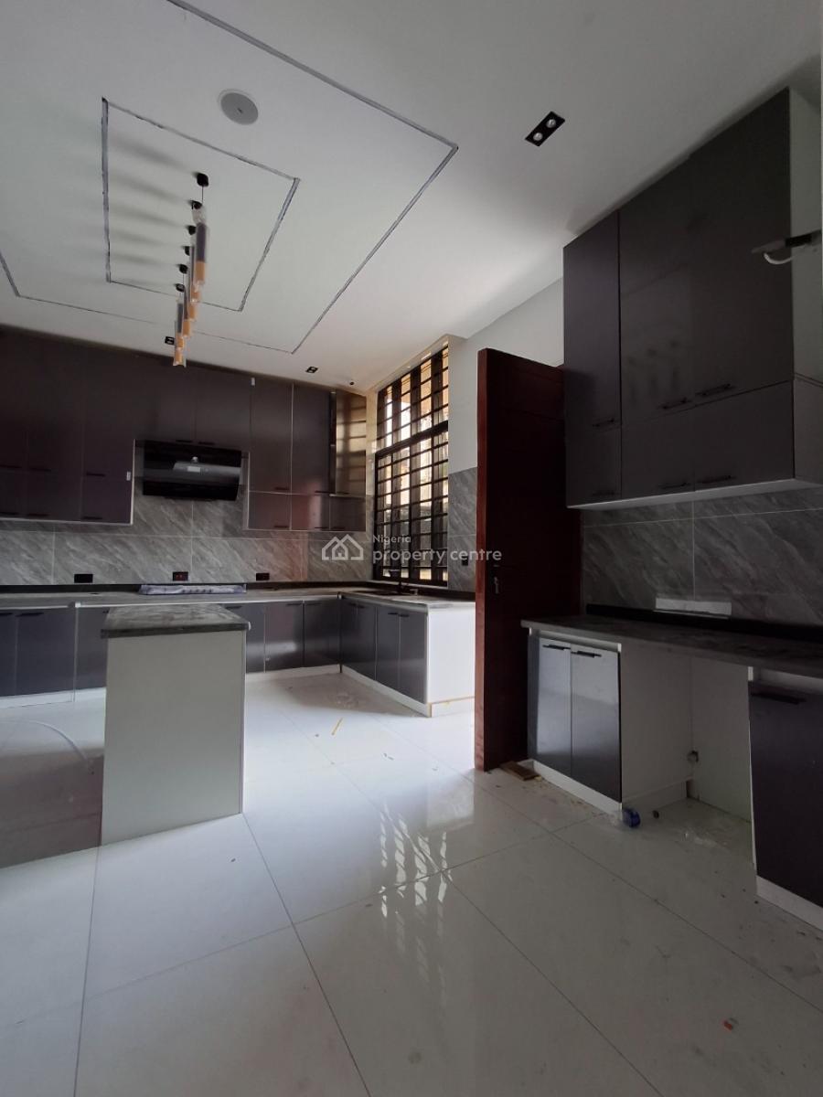 4bedroom Terrace Duplex with Spacious Rooms, By Chevron Toll Gate, Lekki Phase 2, Lekki, Lagos, Terraced Duplex for Sale