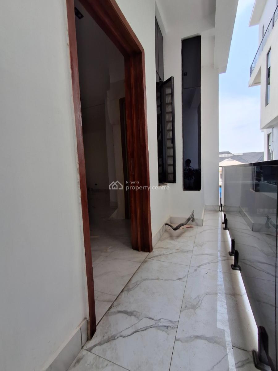 4bedroom Terrace Duplex with Spacious Rooms, By Chevron Toll Gate, Lekki Phase 2, Lekki, Lagos, Terraced Duplex for Sale