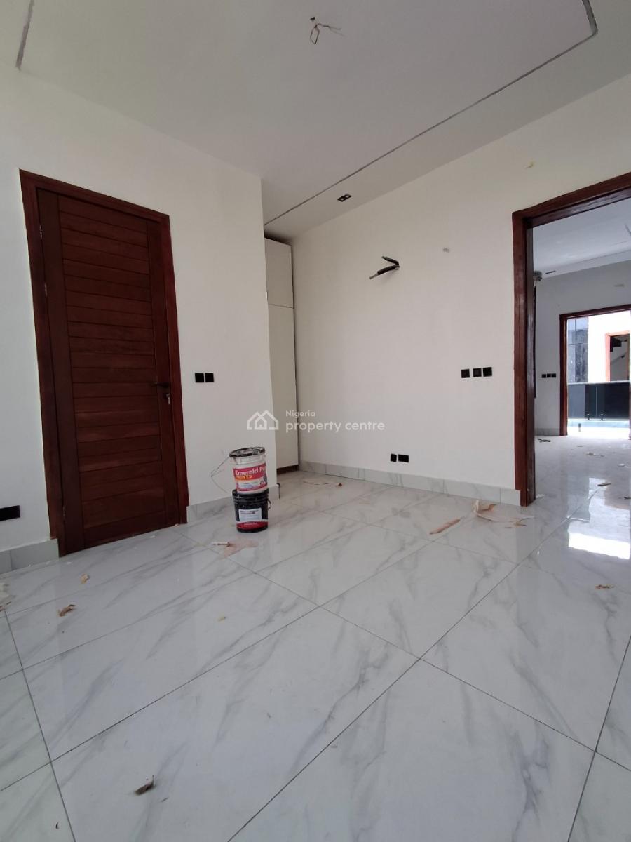 4bedroom Terrace Duplex with Spacious Rooms, By Chevron Toll Gate, Lekki Phase 2, Lekki, Lagos, Terraced Duplex for Sale