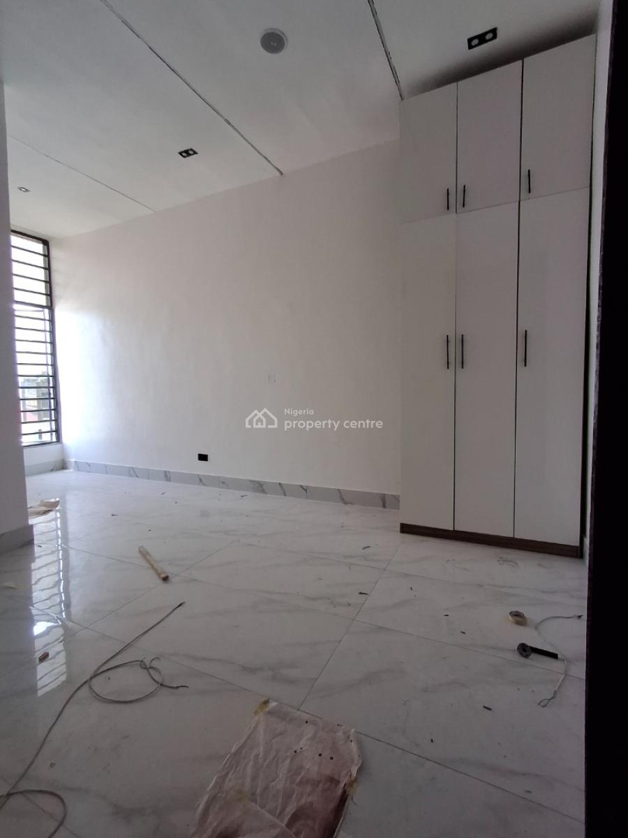 4bedroom Terrace Duplex with Spacious Rooms, By Chevron Toll Gate, Lekki Phase 2, Lekki, Lagos, Terraced Duplex for Sale