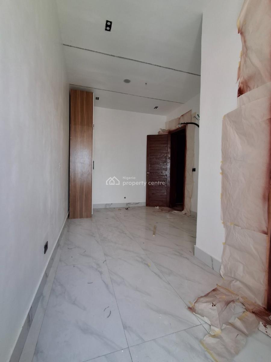 4bedroom Terrace Duplex with Spacious Rooms, By Chevron Toll Gate, Lekki Phase 2, Lekki, Lagos, Terraced Duplex for Sale