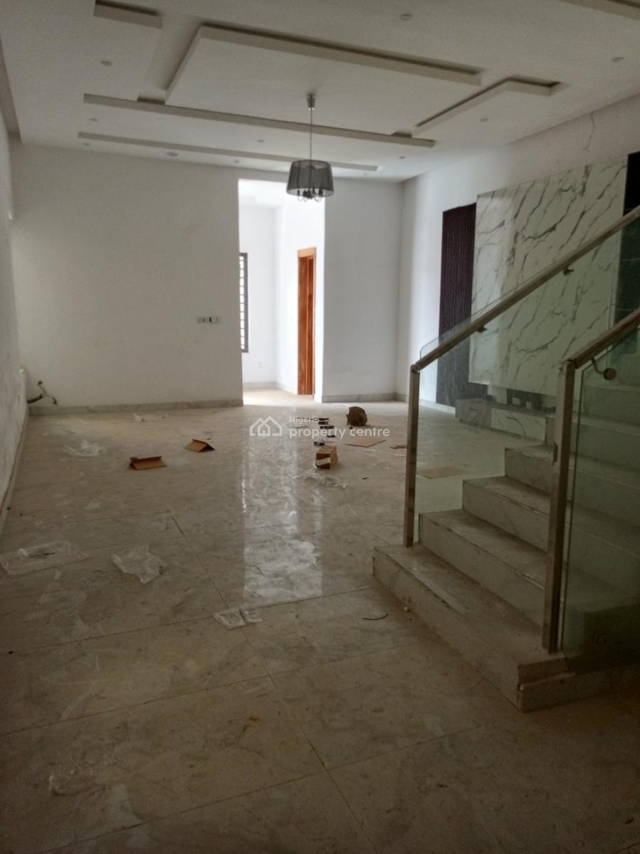 5bedroom Home with Pool Fitted Kitchen in Executive Residential Estate, Residential Estate, Ologolo, Lekki, Lagos, Detached Duplex for Sale