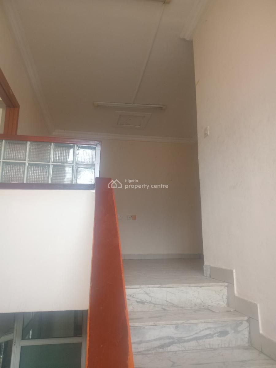 a 2bedroom Flat Office Space Within a Secure Neighbourhood, Corporation Drive, Dolphin Estate, Ikoyi, Lagos, Office Space for Rent