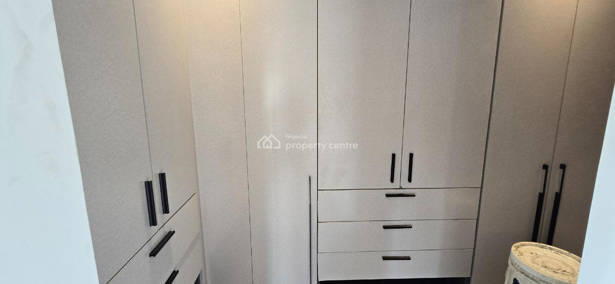 Well Built 2 Bedroom Flat with a Staff Room, Freedom Way, Lekki Phase 1, Lekki, Lagos, Flat / Apartment for Sale