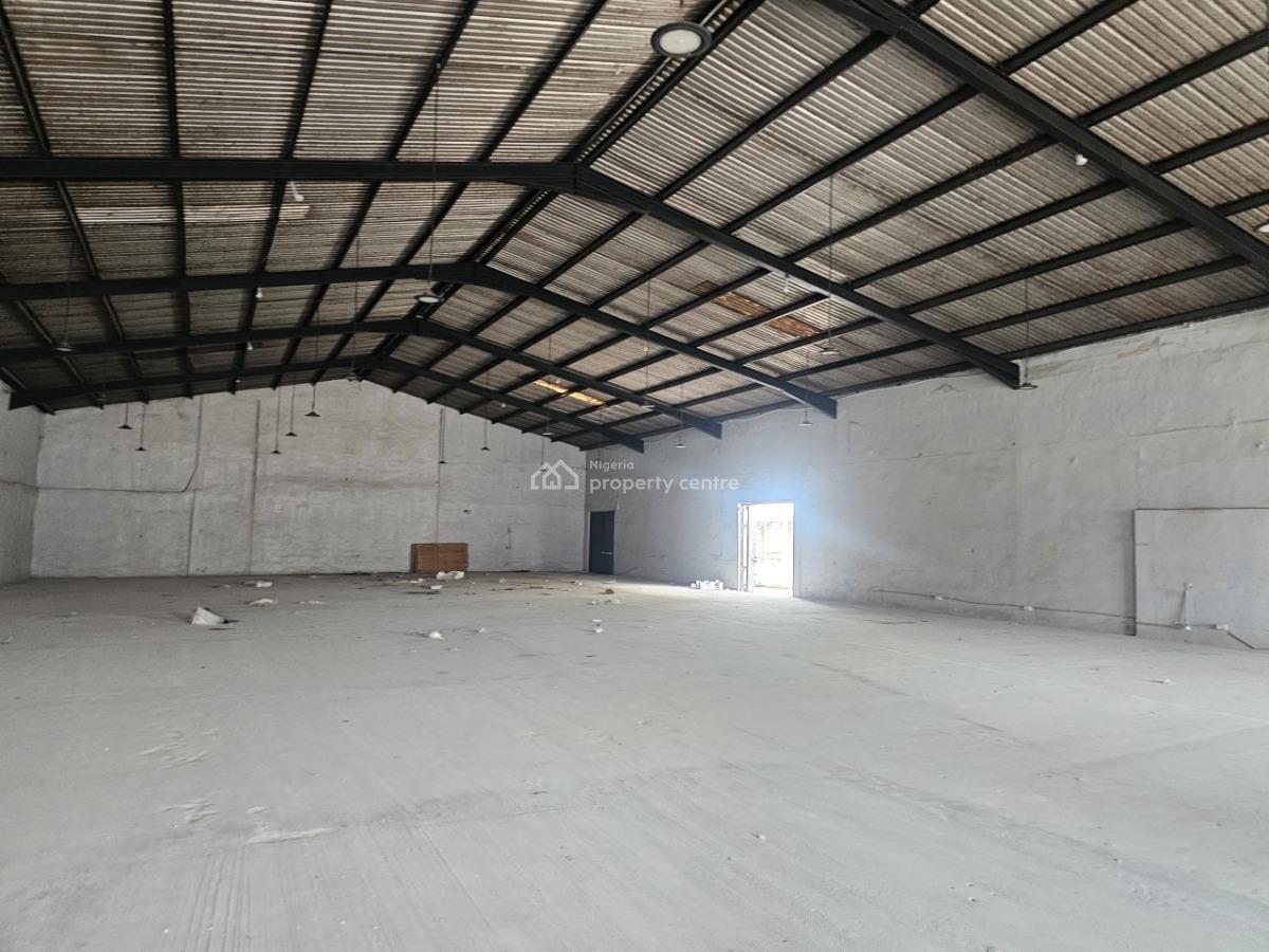 300 Sqm Warehouse, Ilupeju, Lagos, Warehouse for Rent