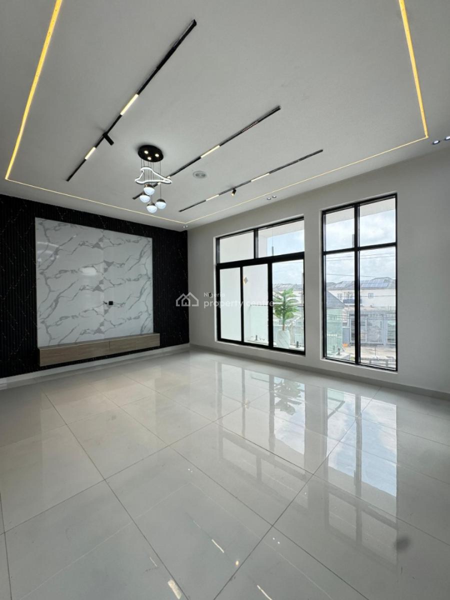Classy 5 Bedroom with a Swimming Pool, Orchid Road, Lekki, Lagos, Detached Duplex for Sale