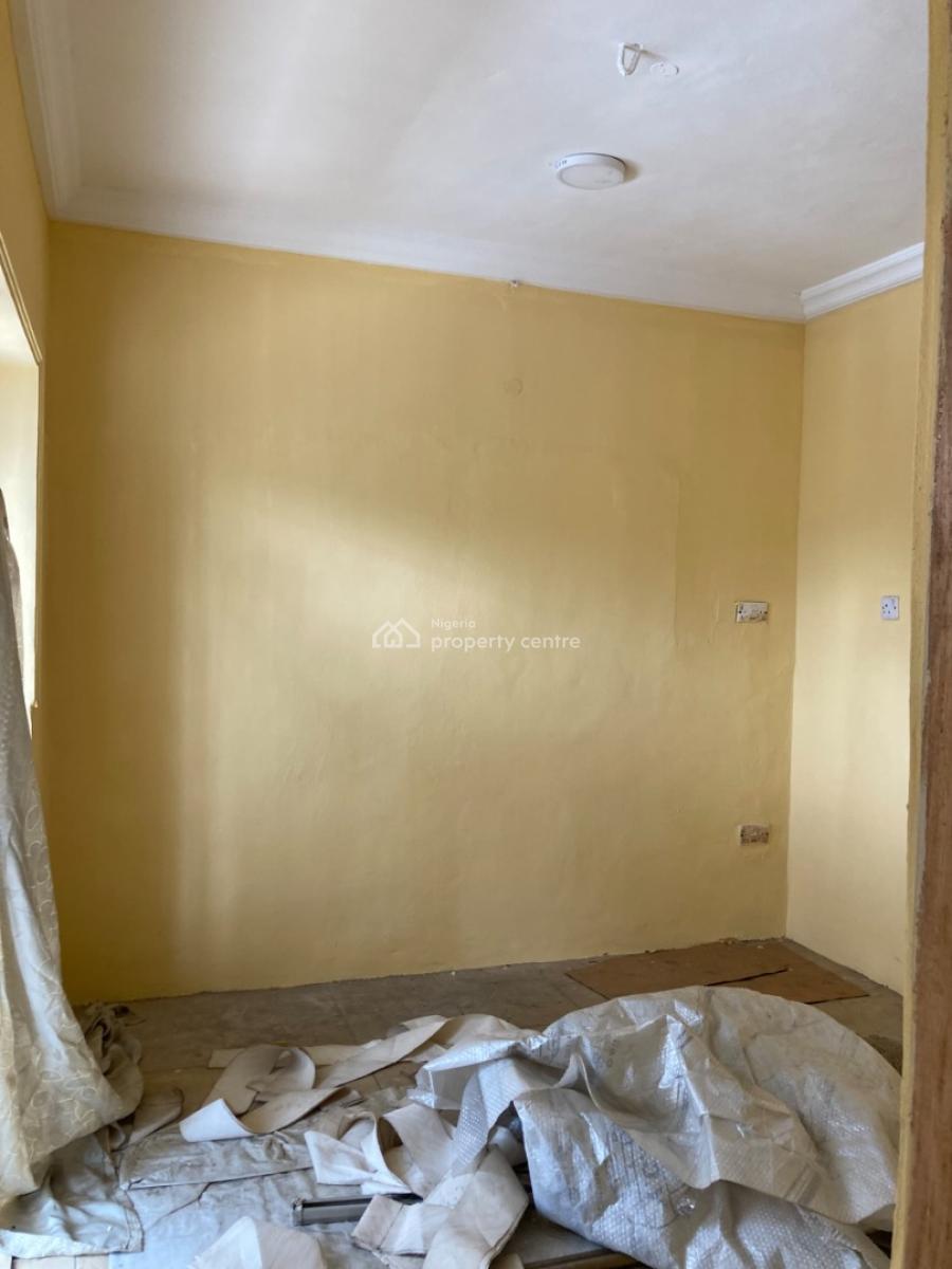 Beautiful 3 Rooms Shops / Office Space with 2 Toilet Downstairs, Very Good Well Secured Place By Fela Shrine, Agidingbi, Ikeja, Lagos, Shop for Rent