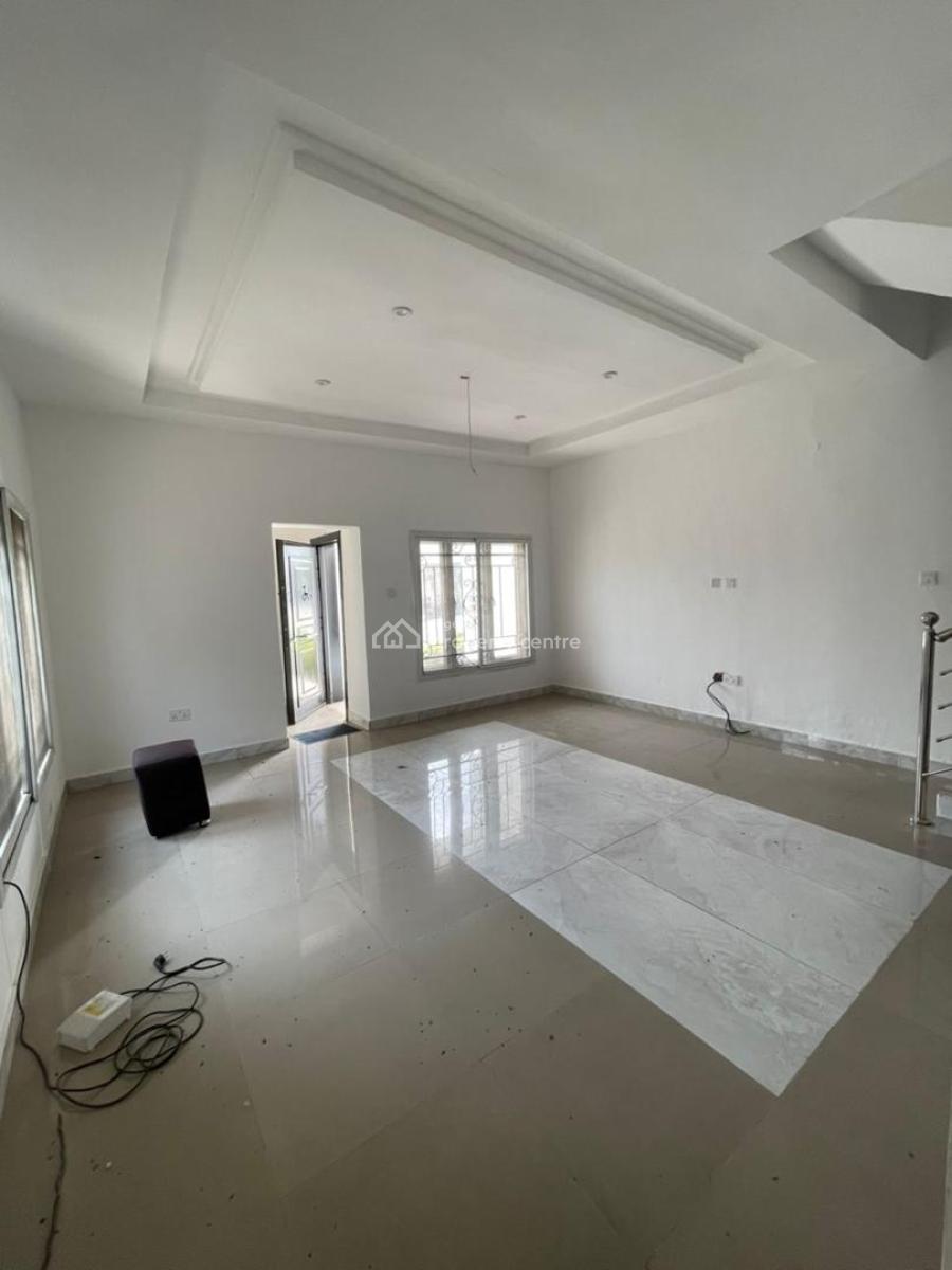 Well Maintained 3 Bedroom Terrace Duplex, Chevron Alternative, Lekki Phase 2, Lekki, Lagos, Terraced Duplex for Rent