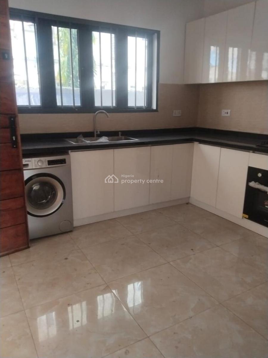 Fully Serviced Brand New 4 Bedroom Duplex, Lekki Phase 1, Lekki, Lagos, Semi-detached Duplex for Rent