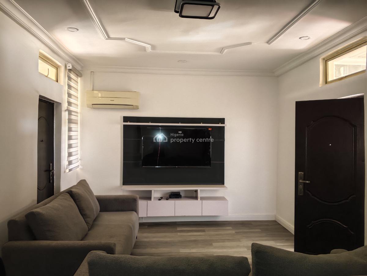 Furnished 2 Bedrooms Flat, Abidjan Street, Zone 3, Wuse, Abuja, Flat / Apartment for Rent