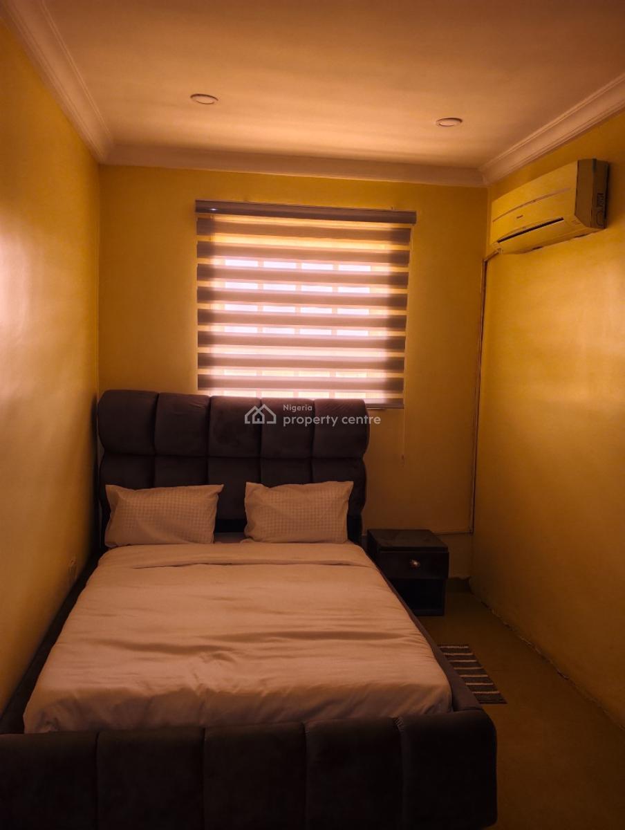 Furnished 2 Bedrooms Flat, Abidjan Street, Zone 3, Wuse, Abuja, Flat / Apartment for Rent