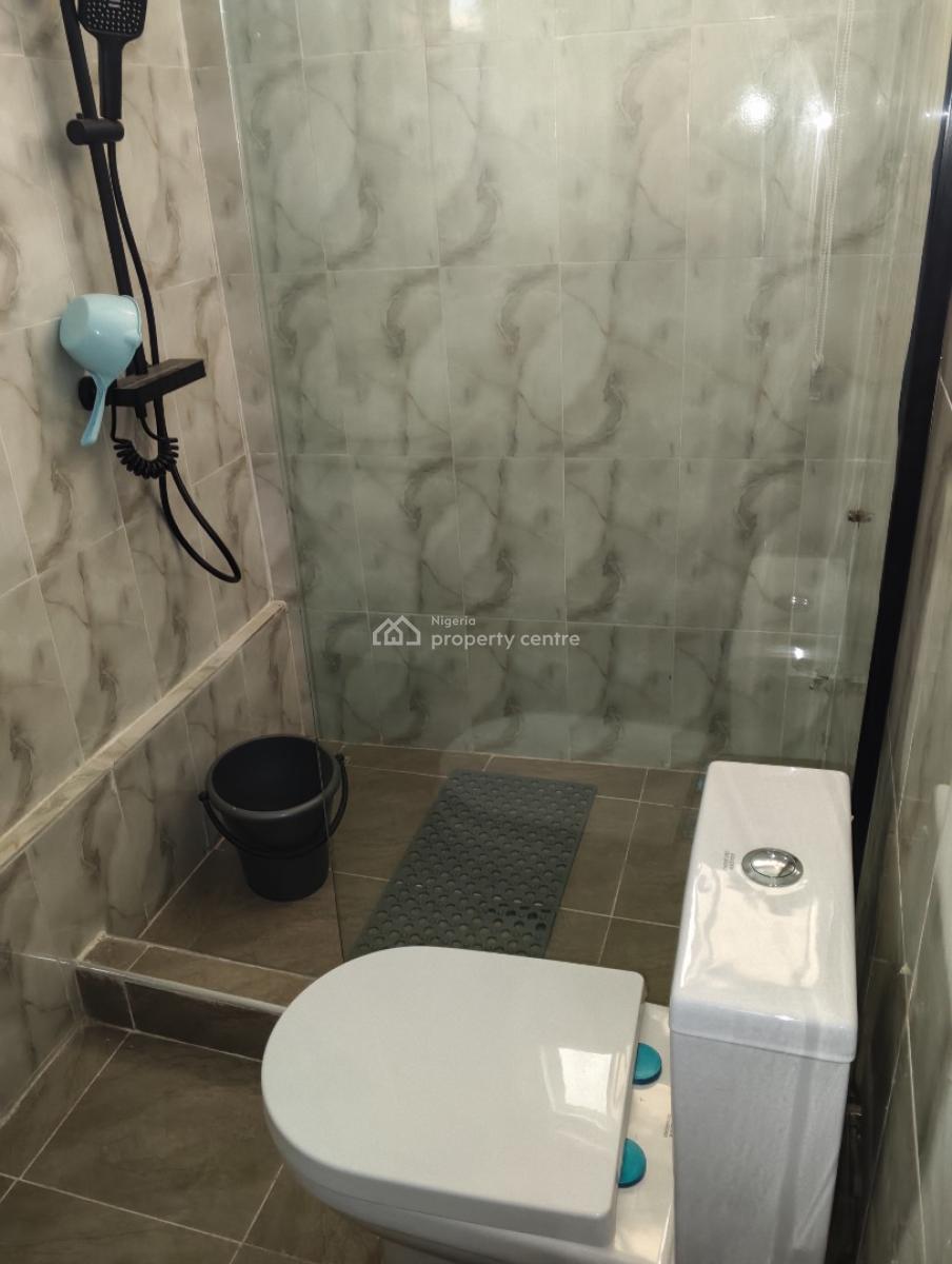 Furnished 2 Bedrooms Flat, Abidjan Street, Zone 3, Wuse, Abuja, Flat / Apartment for Rent