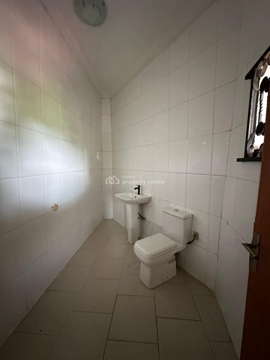 Well Maintained Spacious 3 Bedroom Apartment on The 2nd Floor, Parkview, Ikoyi, Lagos, Flat / Apartment for Rent