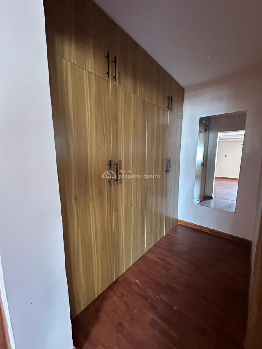 Well Maintained Spacious 3 Bedroom Apartment on The 2nd Floor, Parkview, Ikoyi, Lagos, Flat / Apartment for Rent