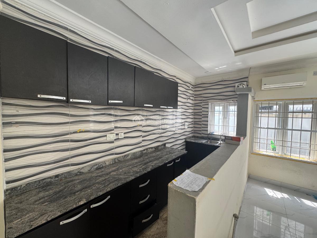 6 Units of 2 Bedroom Apartment, Lekki Phase 1, Lekki, Lagos, Flat / Apartment for Rent