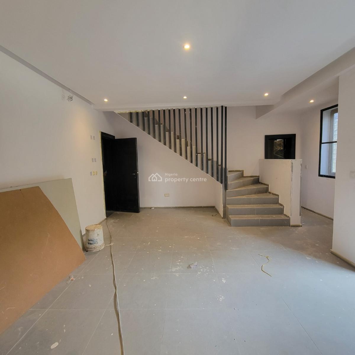 Enormous 2 Bedroom Apartment with an Elevator, Gym and Bq, Ikate, Lekki, Lagos, Flat / Apartment for Sale