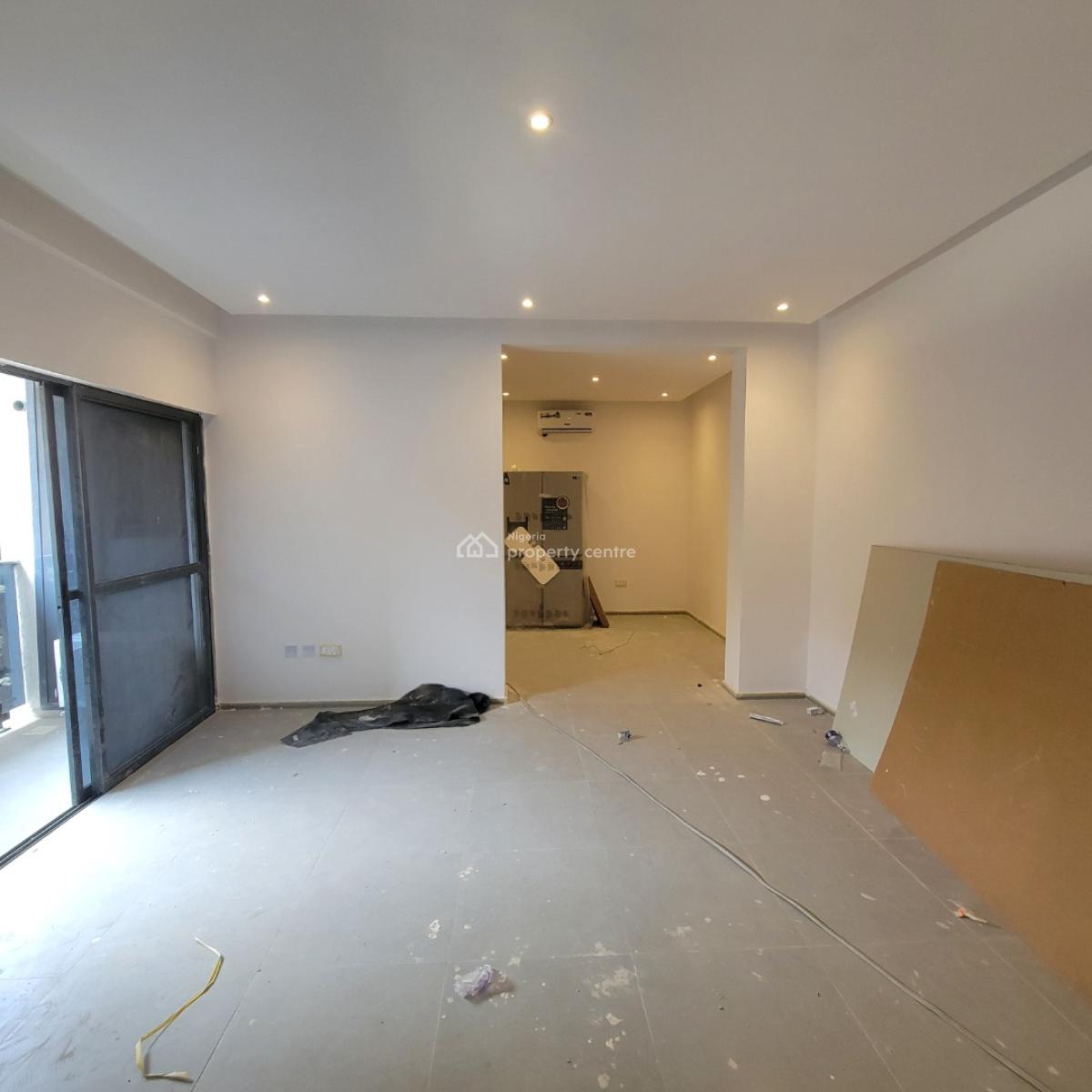 Enormous 2 Bedroom Apartment with an Elevator, Gym and Bq, Ikate, Lekki, Lagos, Flat / Apartment for Sale